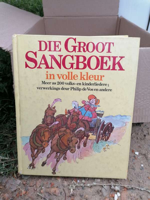 DIE GROOT SANGBOEK
