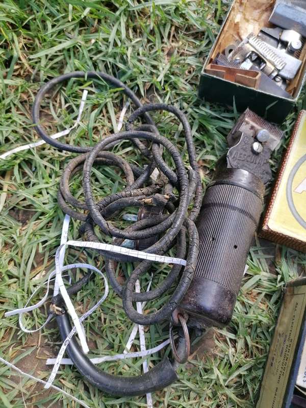 Very old shaver collection with lots of spares