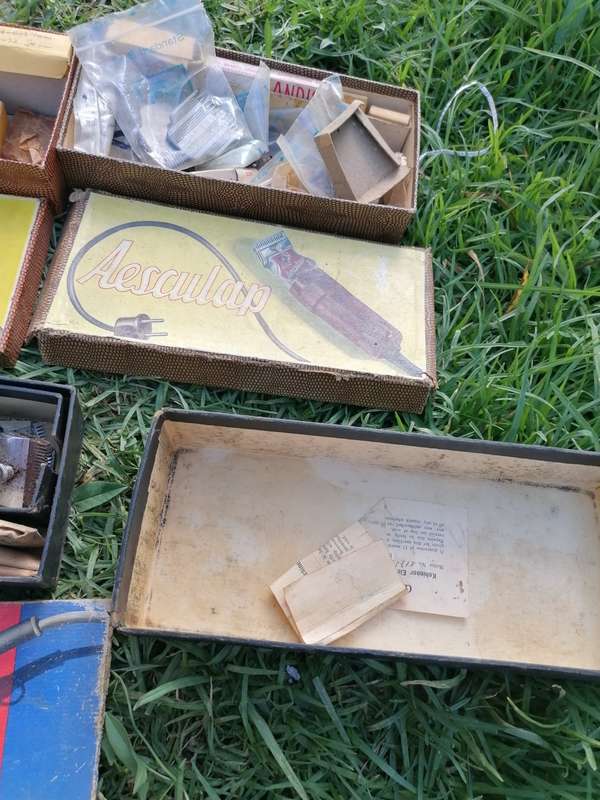 Very old shaver collection with lots of spares