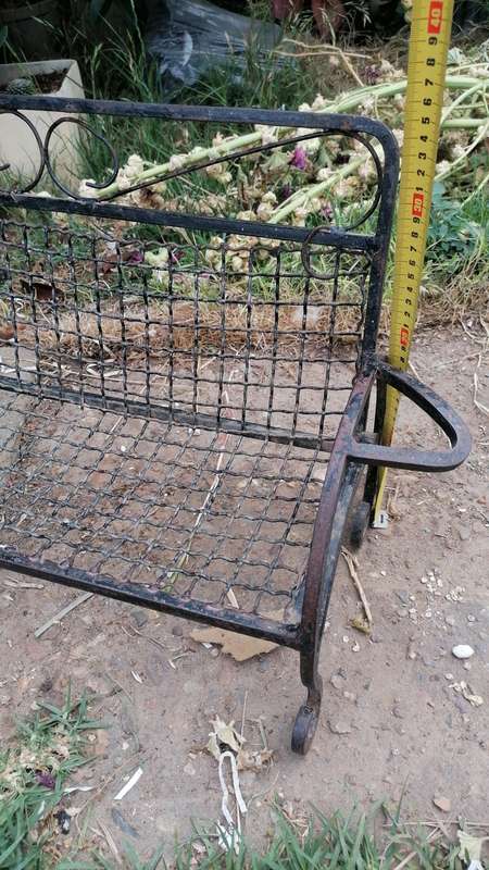 Super cute vintage children bench   71cm x 32cm x 37cm