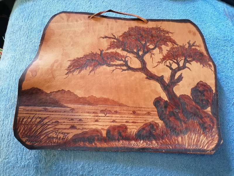 BURNING ART ON LEATHER by Hendrik VREY