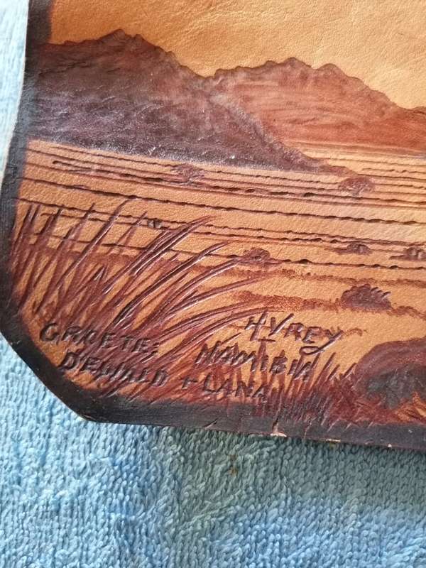 BURNING ART ON LEATHER by Hendrik VREY