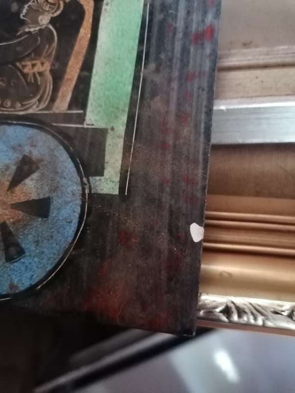 Painting on tiles