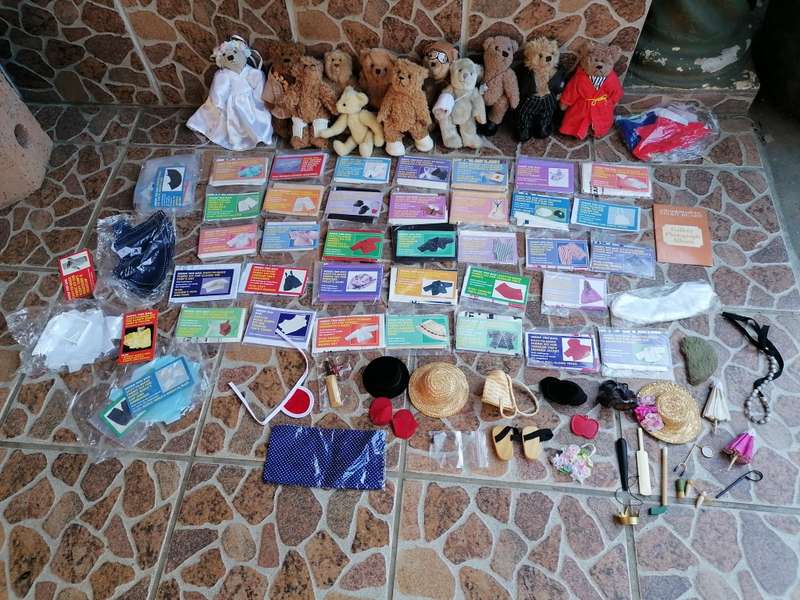 Massive bear collection with lot of accories and patterns.