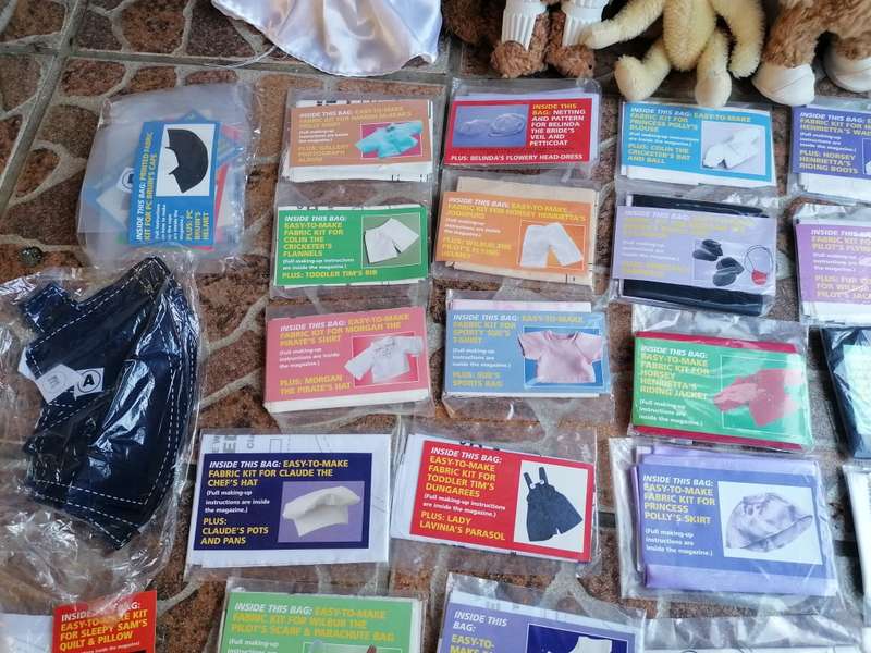 Massive bear collection with lot of accories and patterns.