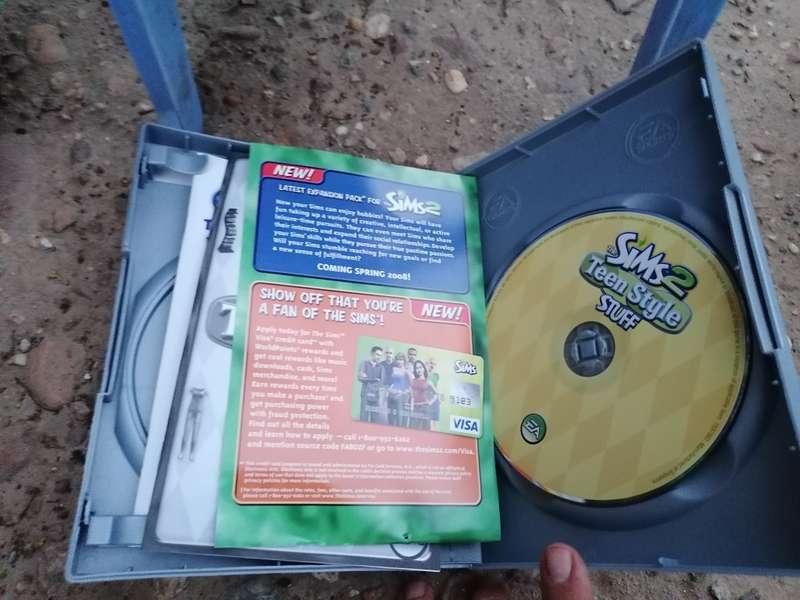 The sims 2 teen style expansion pack