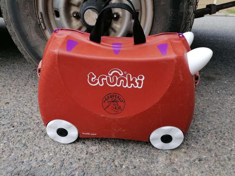 trunki suitcase gruffalo 2009 ride on