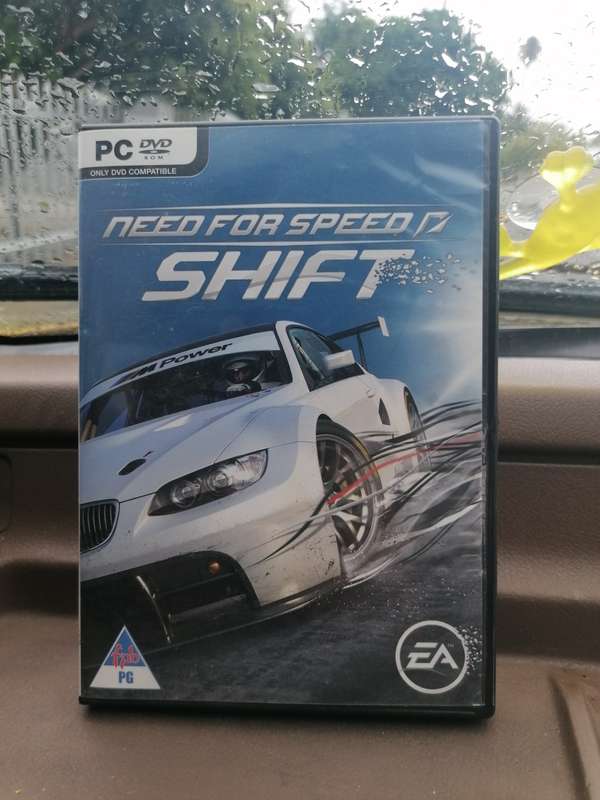 PC NEED FOR SPEED SHIFT PC GAME