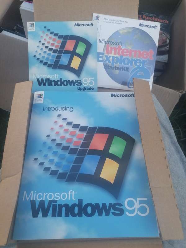 Original windows 95 software. Collectors item
