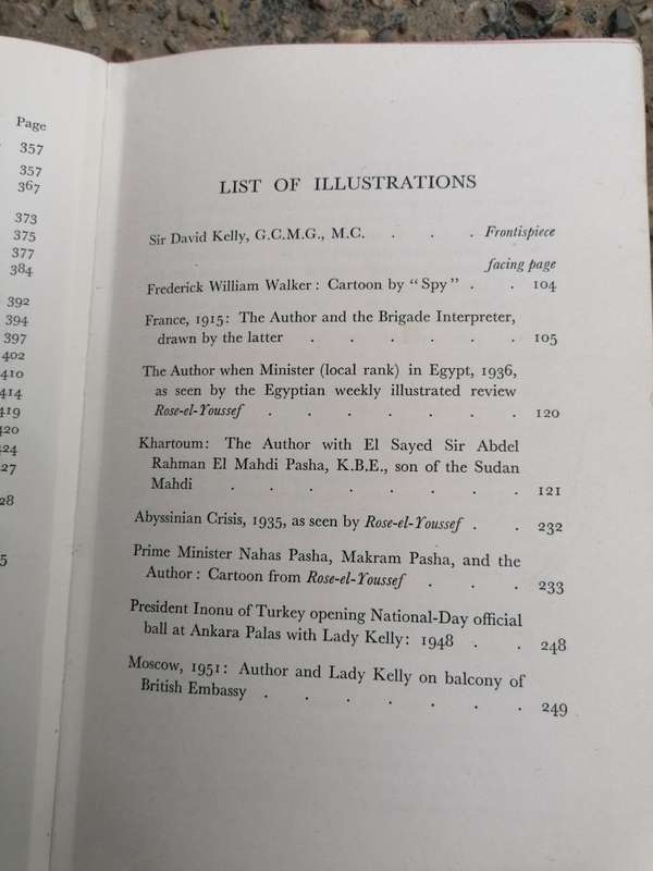 The ruling few the memoirs of SIR DAVID KELLY.