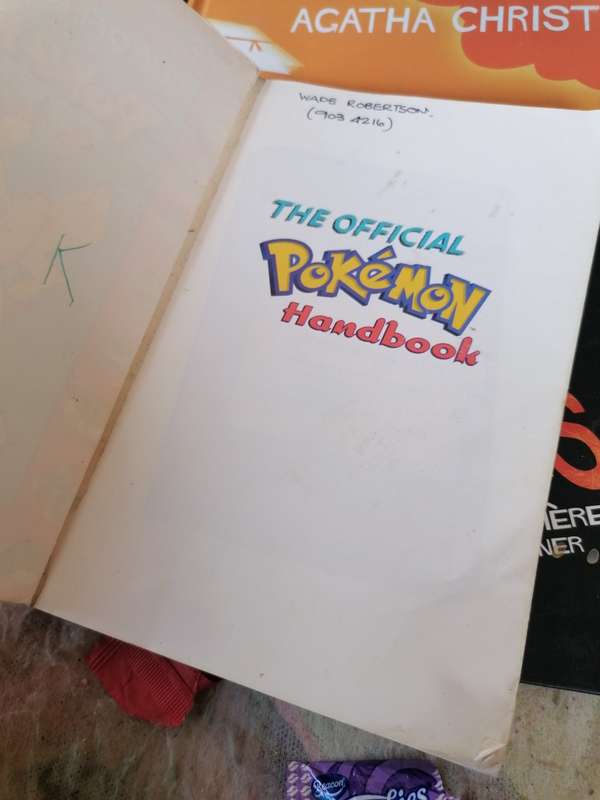 The Official Pokémon Handbook 1999