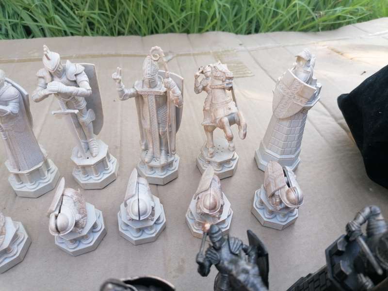 Rare find a Harry pottery chess set
