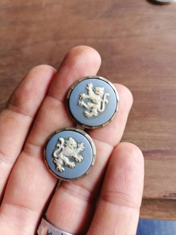 RAMPANT LION CUFFLINKS