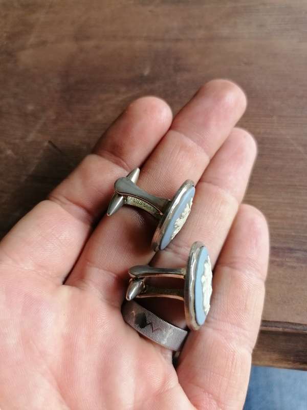 RAMPANT LION CUFFLINKS