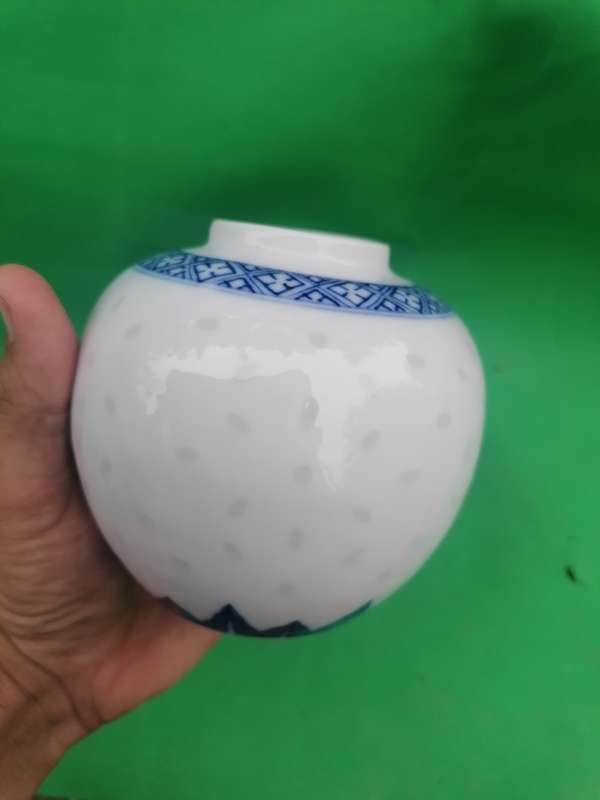 BOJAN,ginger jar porcelain, China, 20th century.