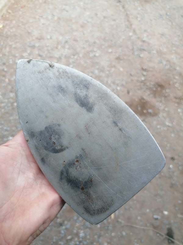 Vintage iron. No plug not tested