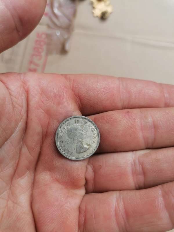 1960 south africa silver 6d coin