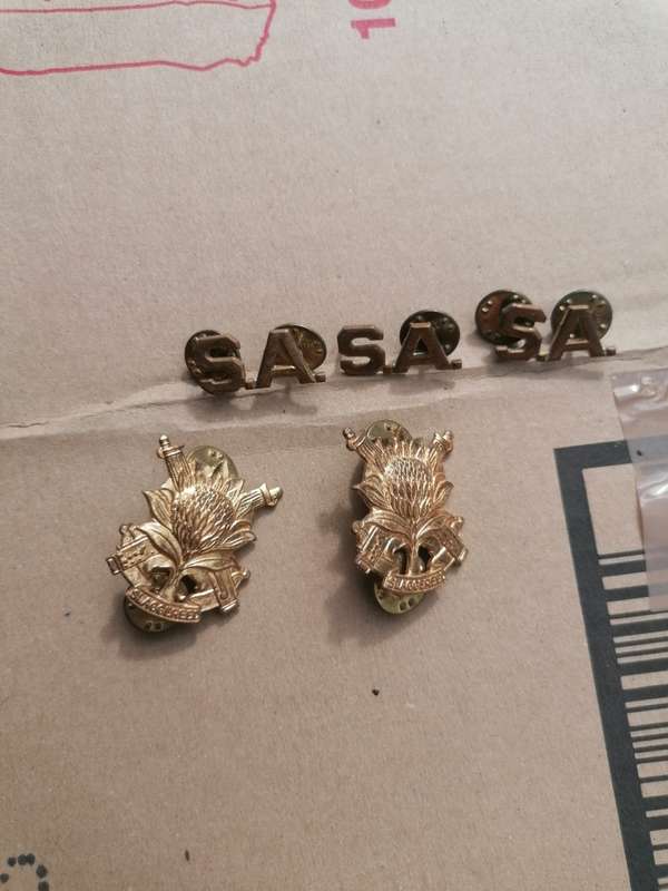Regiment Langenhoven Gilding Metal collar set