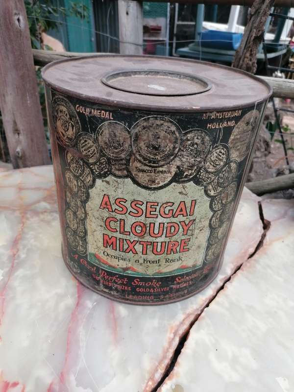Assegai Cloudy mixture Tabacco Tin