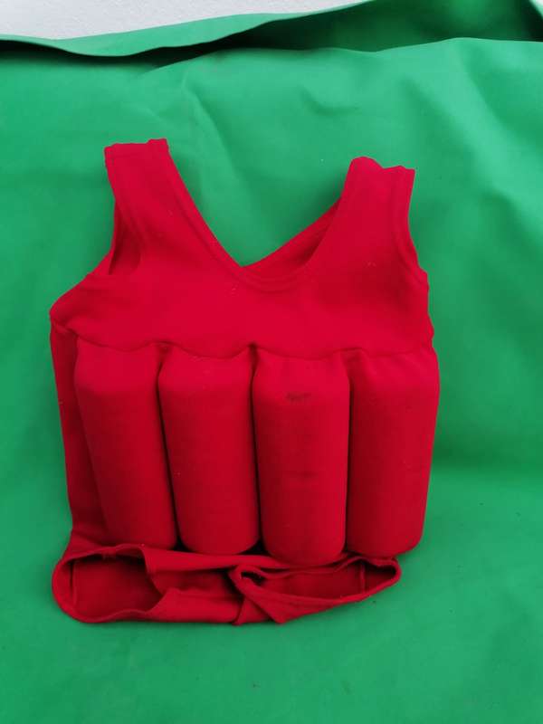 POLYOTTER SWIMMING AIDCOSTUME/FLOAT SUIT AGE 4-6YEARS