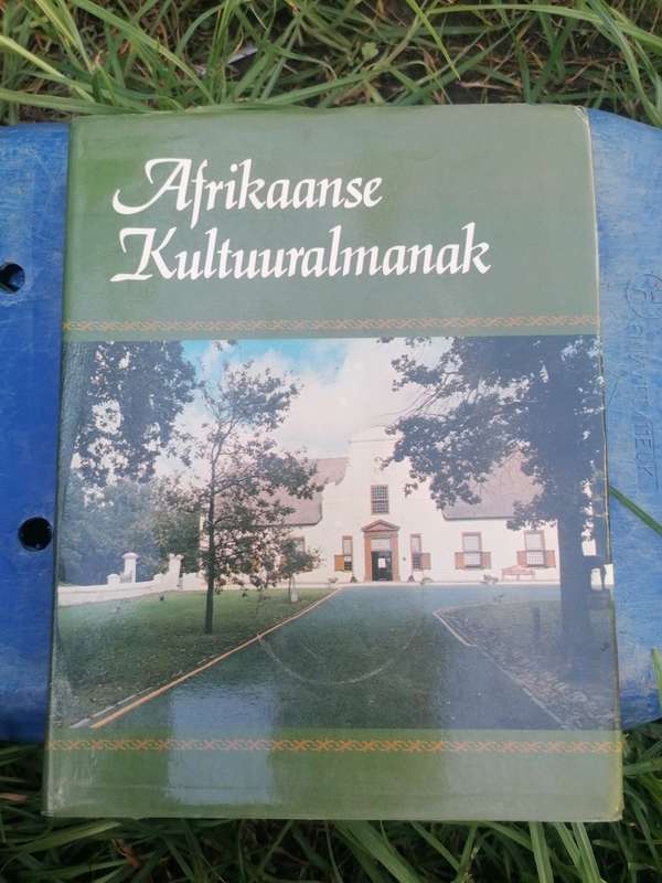 Afrikaanse Kultuuralmanak  Swart, Dr M J (Ed) et al