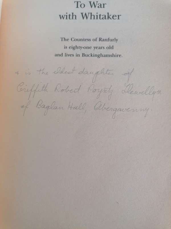 To War With Whitaker : The Wartime Diaries of the Countess of Ranfurly 1939-45