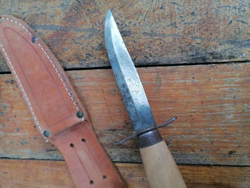Frosts mora made in sweden knife