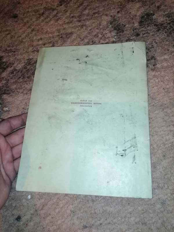 INWYDING VAN DIE VOORTREKKERMONUMENT AMPTELIKE PROGRAM EN GEDENKBOEK 1949
