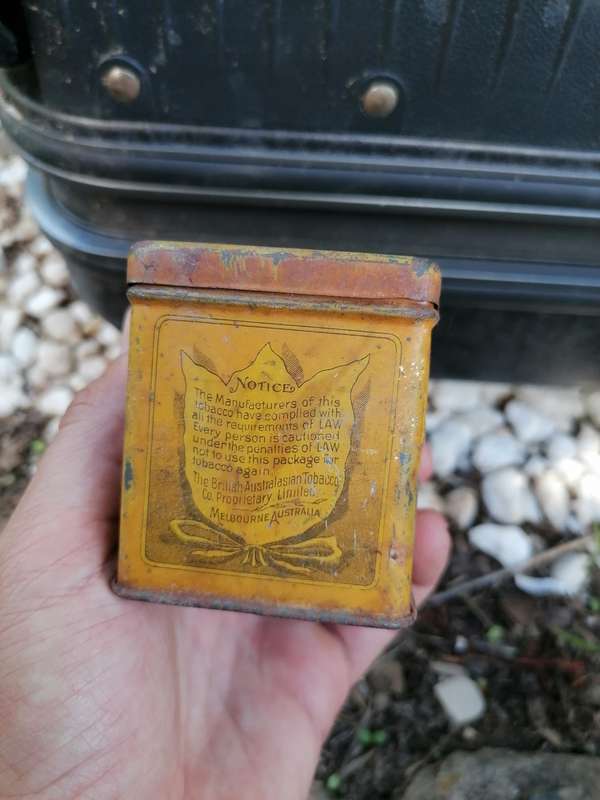Rare find a antique Cameron`s havelock 4 oz Tabacco tin