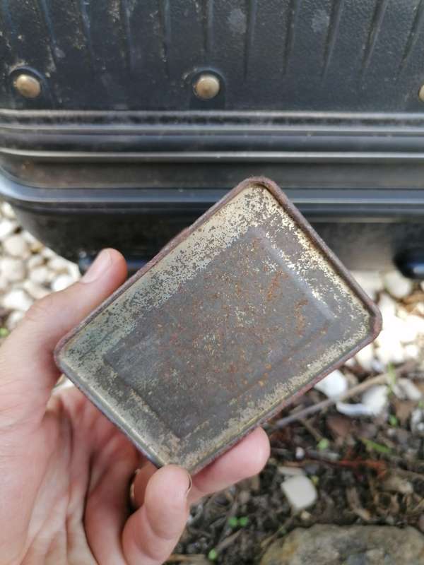 Rare find a antique Cameron`s havelock 4 oz Tabacco tin