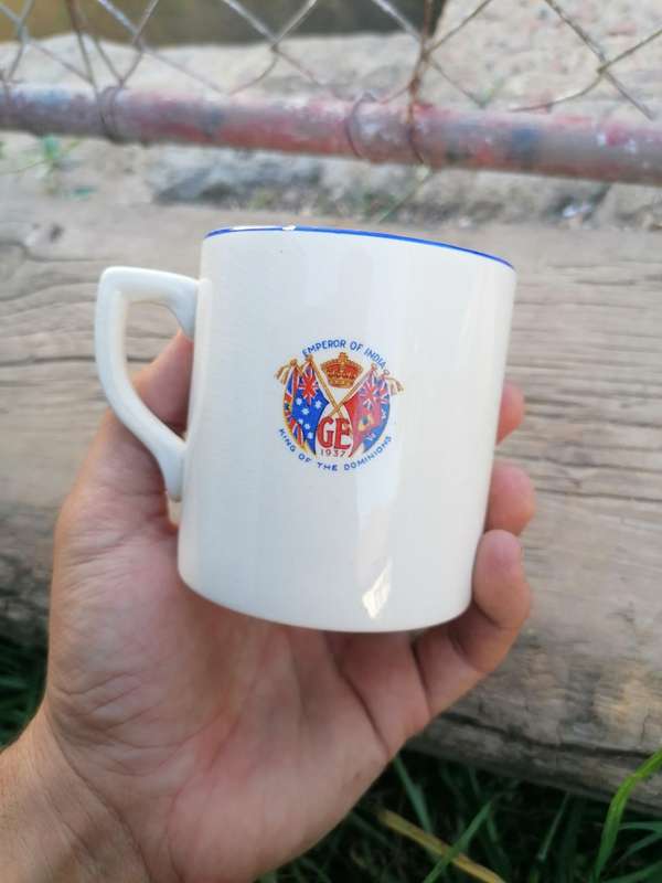 12th may 1937 coronation mug
