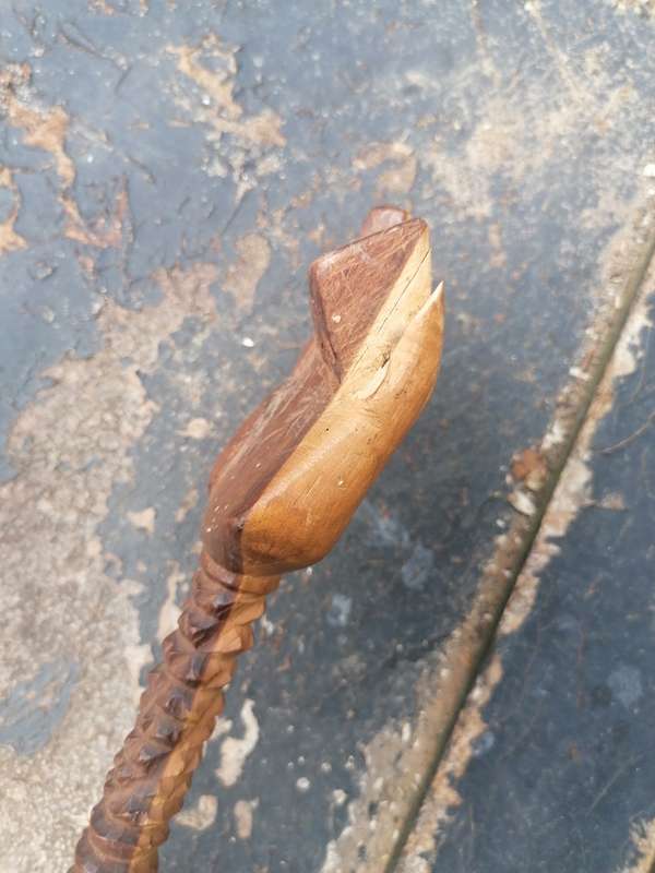 Vintage handmade kierier. Do have some damage