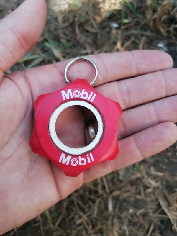 Vintage Mobil key holder
