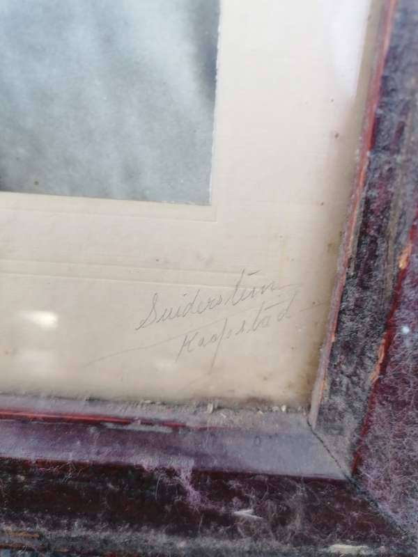 Antique framed picture of Jan smuts with wooden back