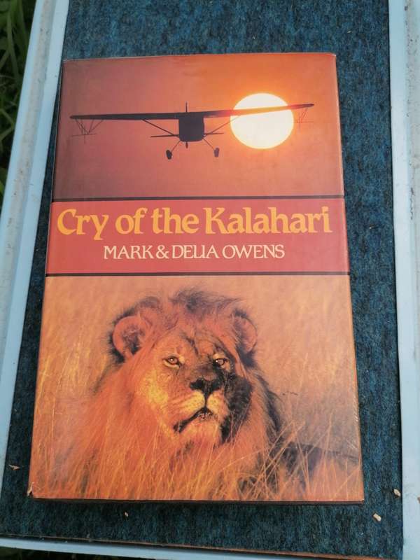 Cry of the Kalahari Book by Delia Owens