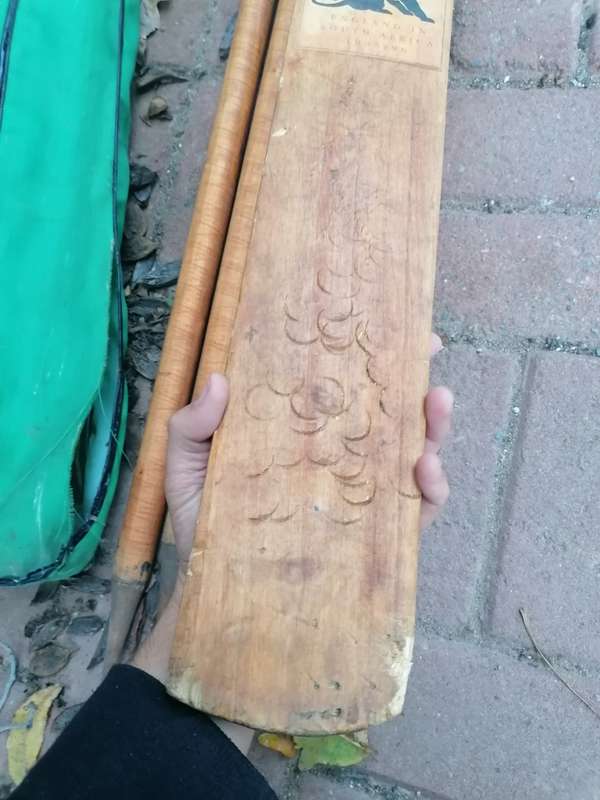 1995-1996 size 5 test match special. England in south africa