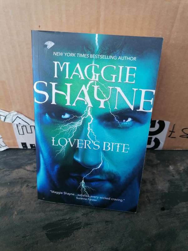 Lovers bite by Maggie shayne
