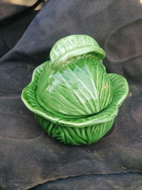 Collectible Majolica Cabbage Bowl