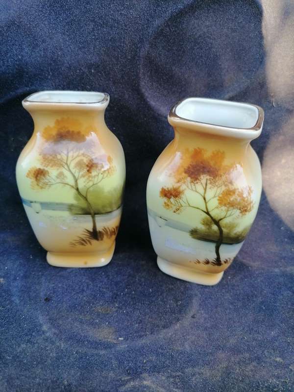 Vintage Japanese Noritaki flower vases
