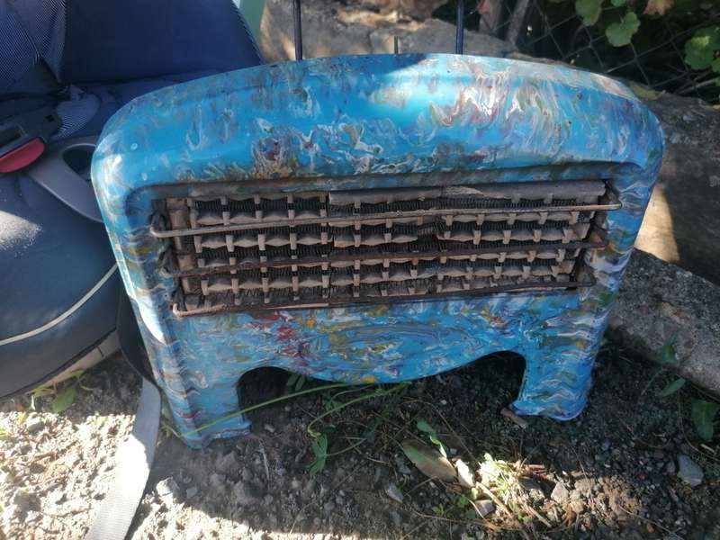 Art deco heater. Untested selling as display magnet made in England