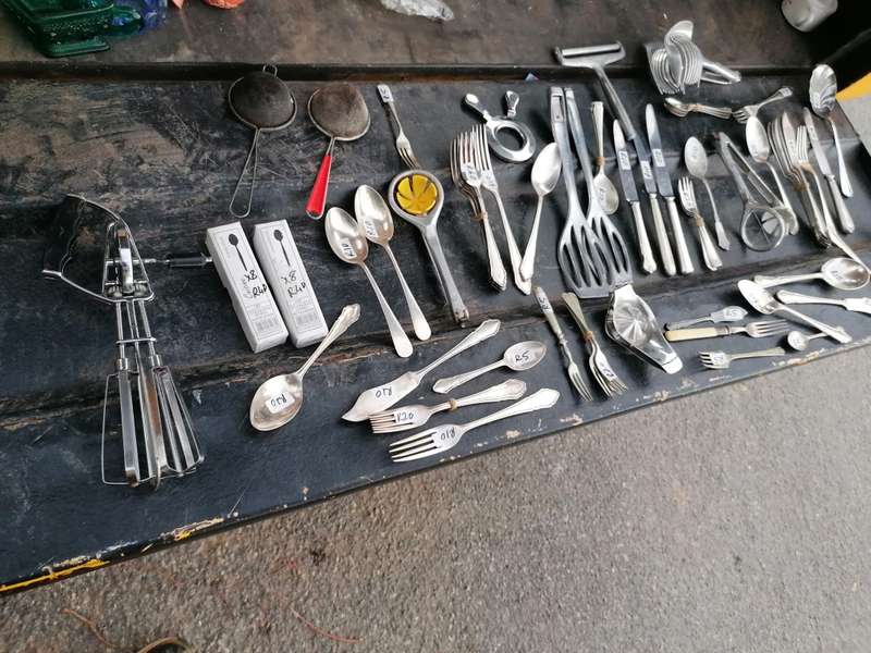 Mix lot of vintage epsn kitchen items