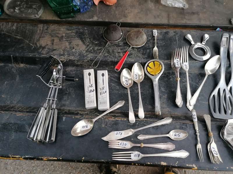Mix lot of vintage epsn kitchen items