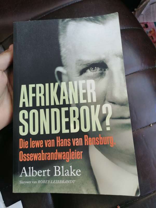 AFRIKANER SONDEBOK? Die lewe van Hans van Rensburg, Ossewabrandwagleier