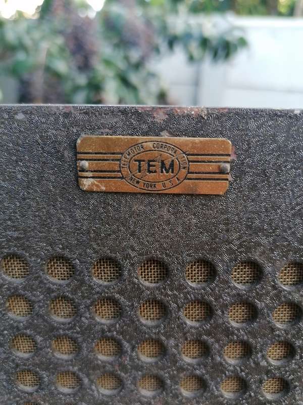 Vintage intercom speakers. Untested sold as is
