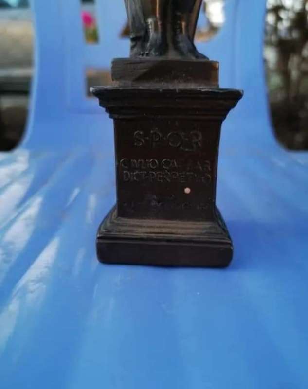 SPQR Civlio Metal Miniature Julius Caesar Statue