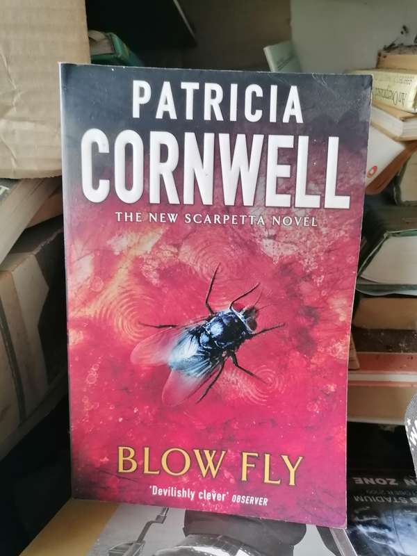 Patricia Cornwell blow fly