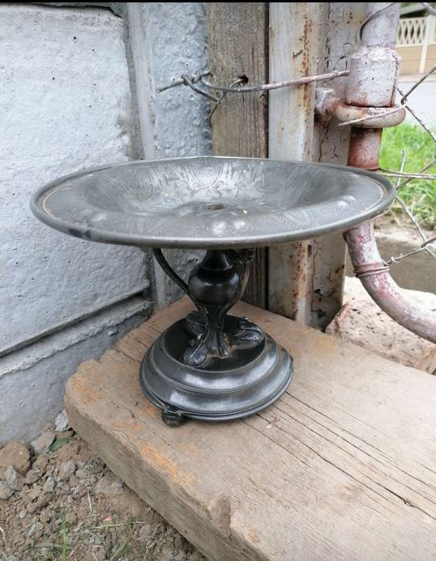 ANTIQUE PEWTER