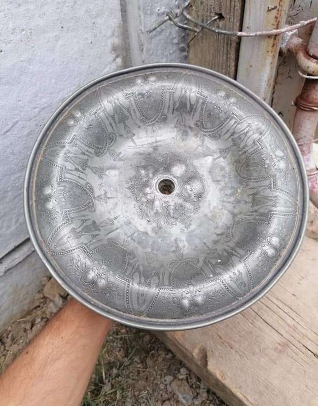 ANTIQUE PEWTER