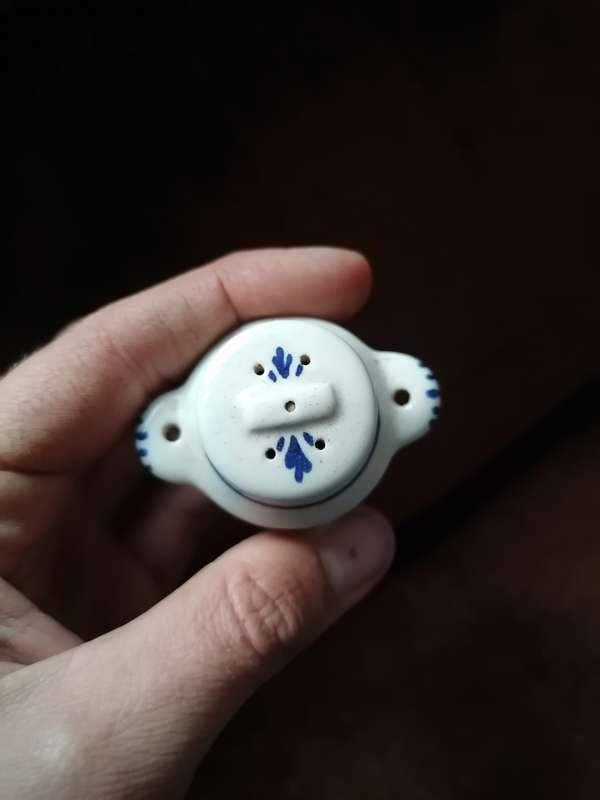 Vintage DELFT shaker