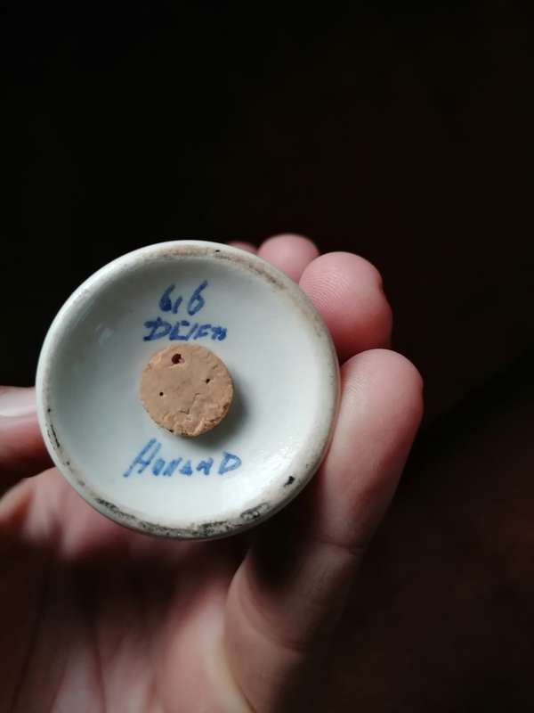 Vintage DELFT shaker